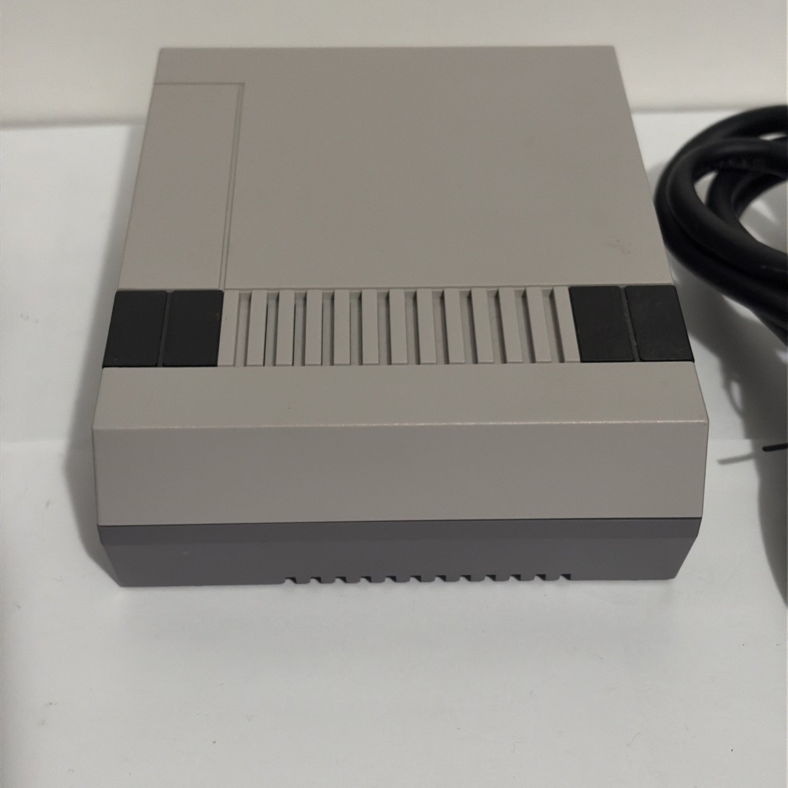 Nintendo Entertainment System NES Classic Edition Model CLV-001 Mini Console OEM