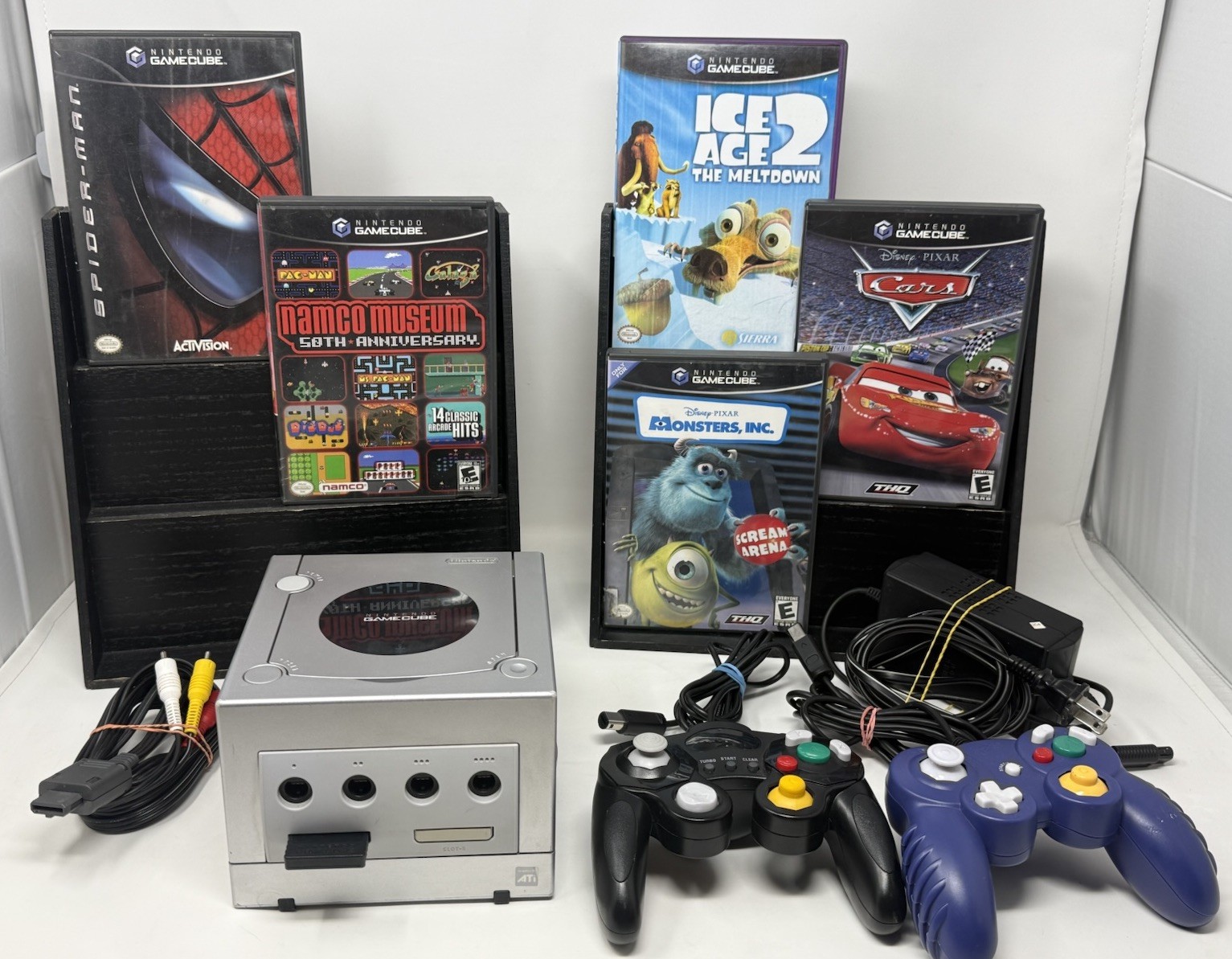 Nintendo GameCube Bundle With 5 Games 2 Controllers And Memory Card Tested