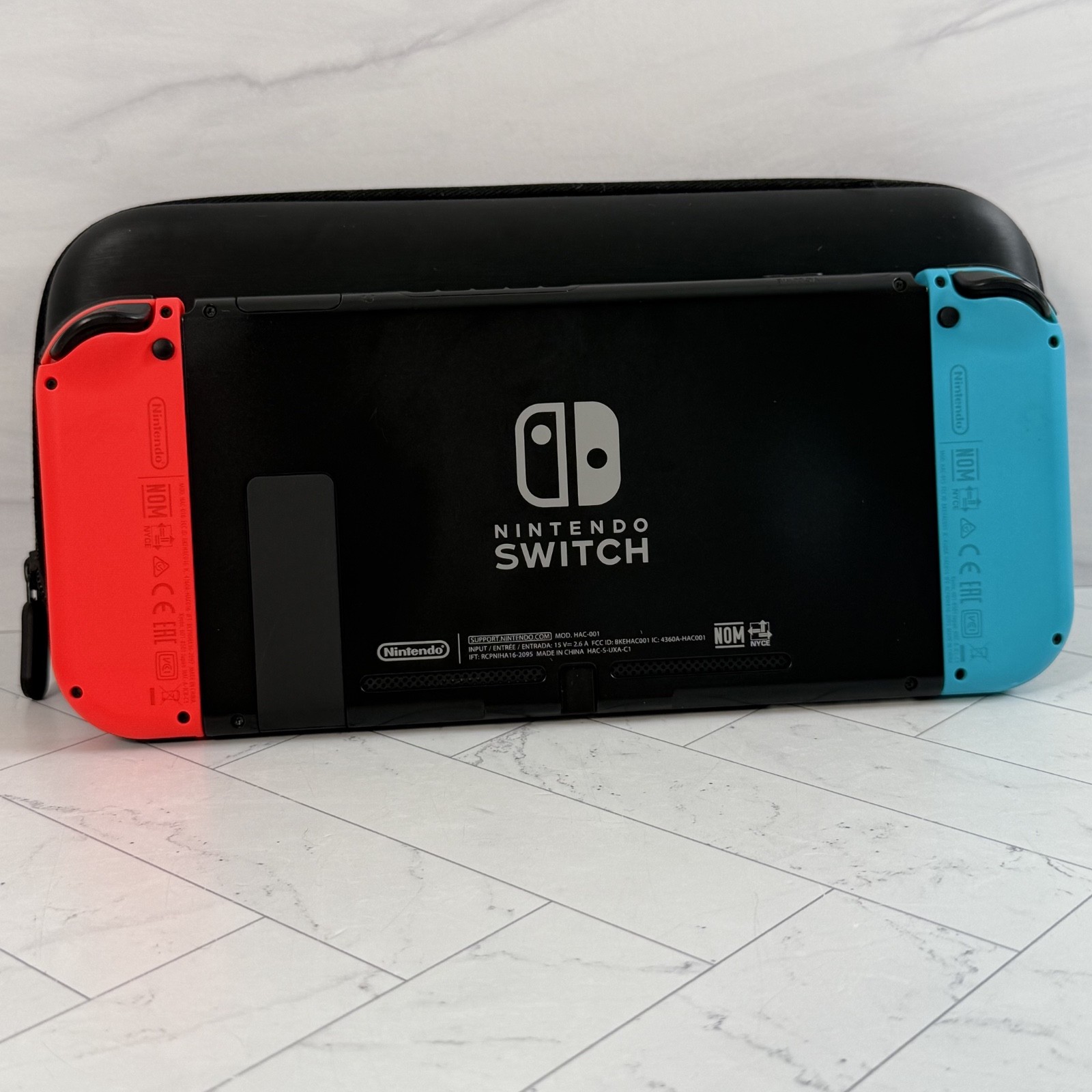 Nintendo Switch Model HAC-001 Console – 32GB See Photos! #H945