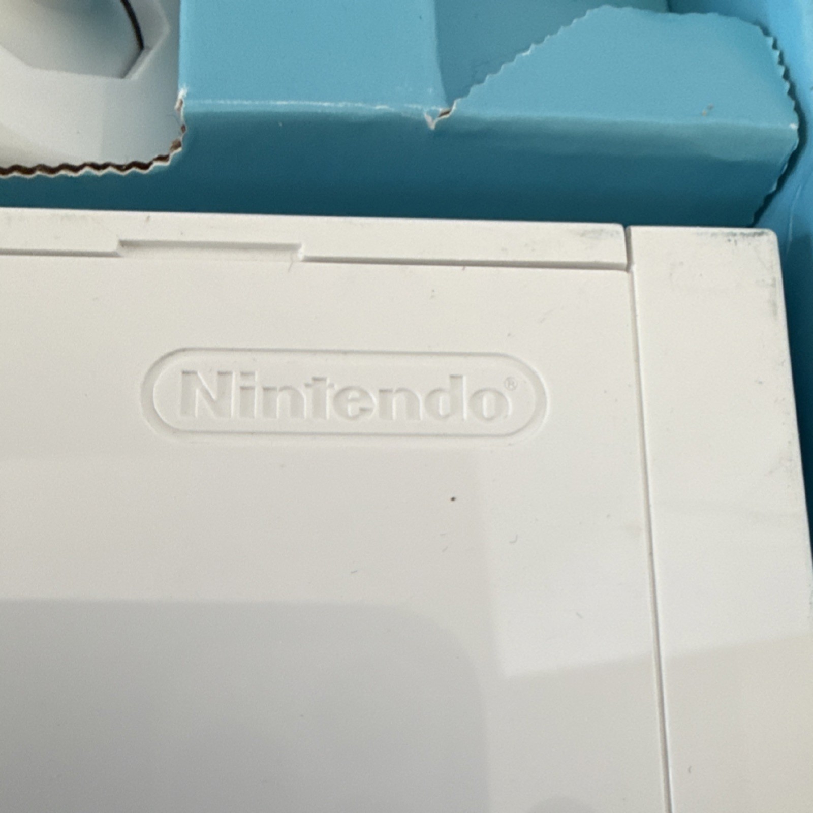 Nintendo Wii RVL-001 White Console Bundle w/ Wii Sports, Wii Fit, 2 Remotes
