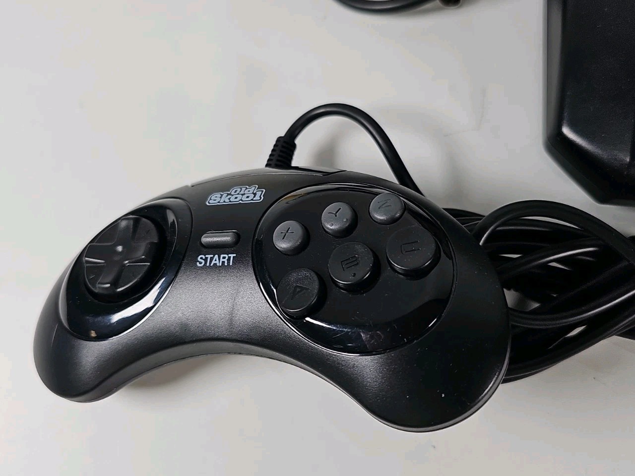 Original OEM Sega Genesis System Model 2 Console Complete w/3 Random Games