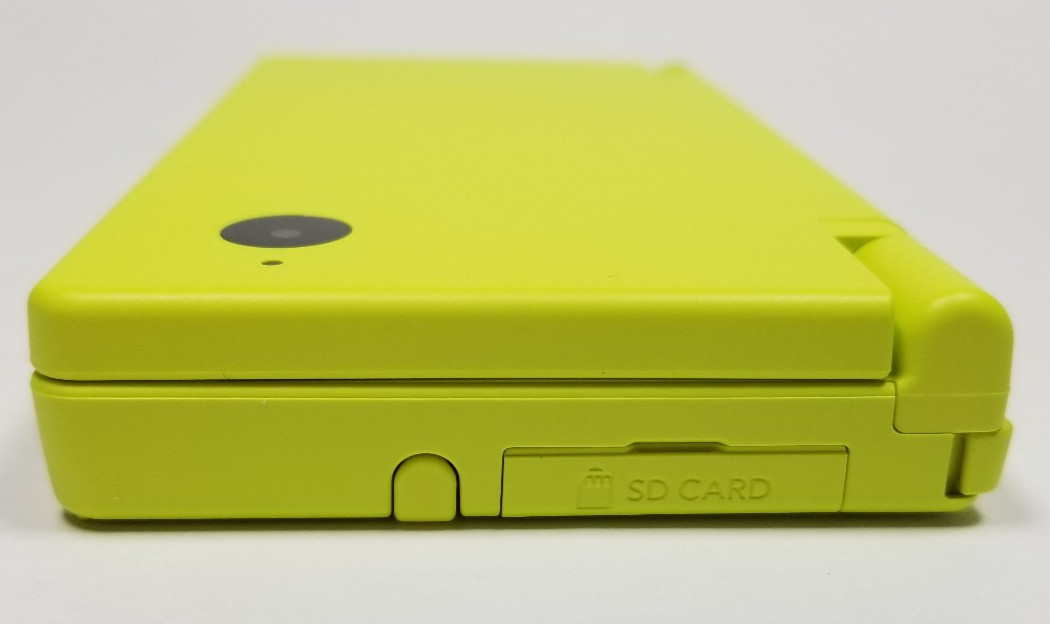 Nintendo DSi Lime Green Excellent Condition Japan Region Console Complete
