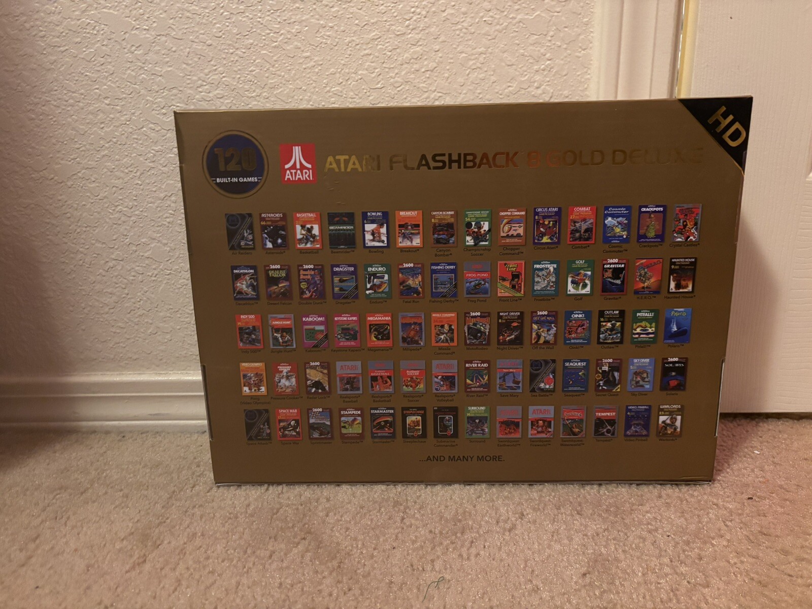 Atari Flashback 8 Gold Deluxe HD Classic w/120 Built In Games (READ DESCRIPTION)