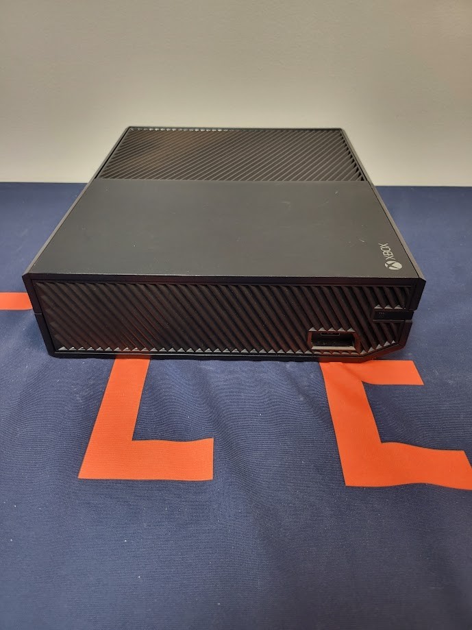 Microsoft Xbox One (Model 1540) – 500GB – Matte Black – Console Only