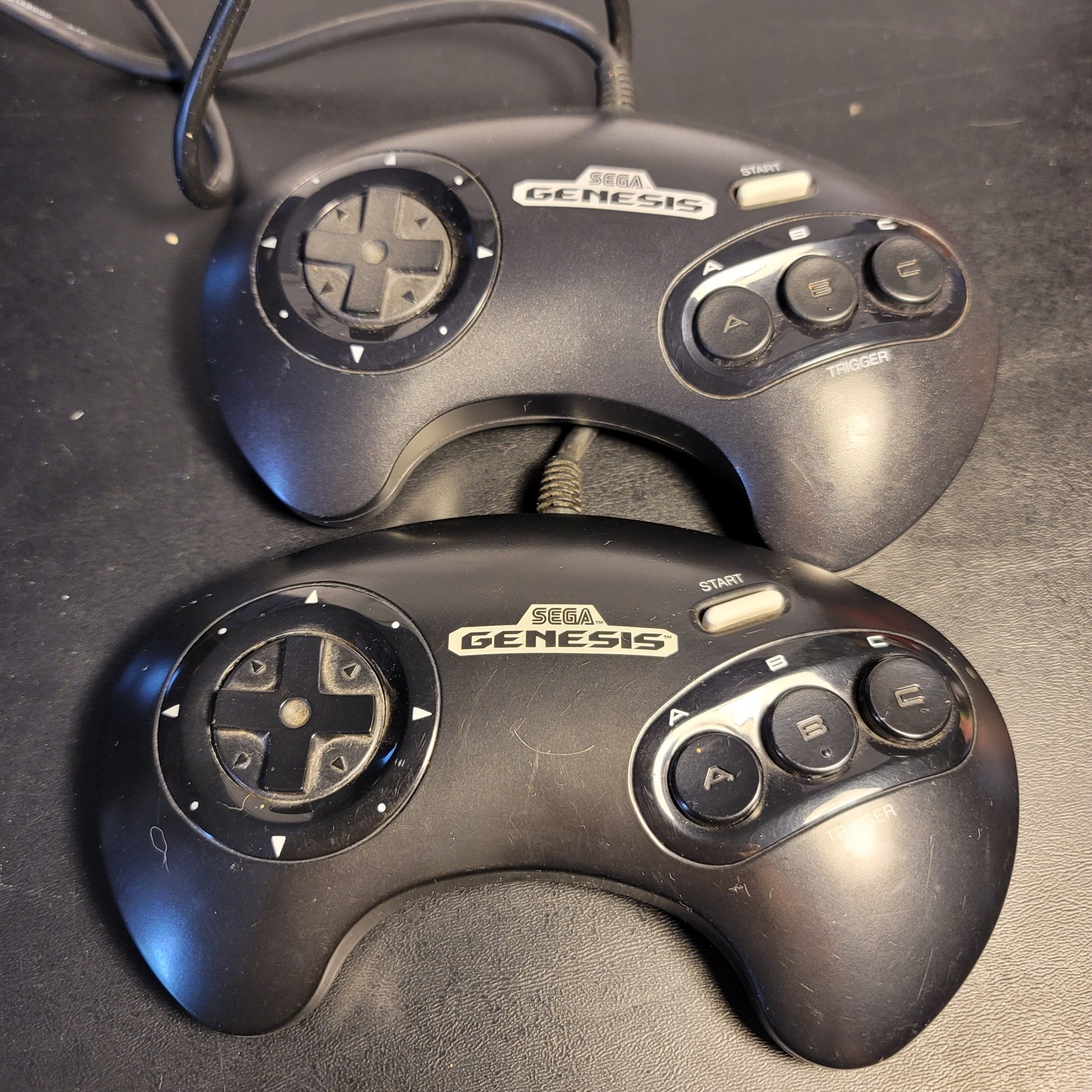 Vtg Sega Genesis Model 1 HD Graphics Console 2 Controllers 5 Game Lot