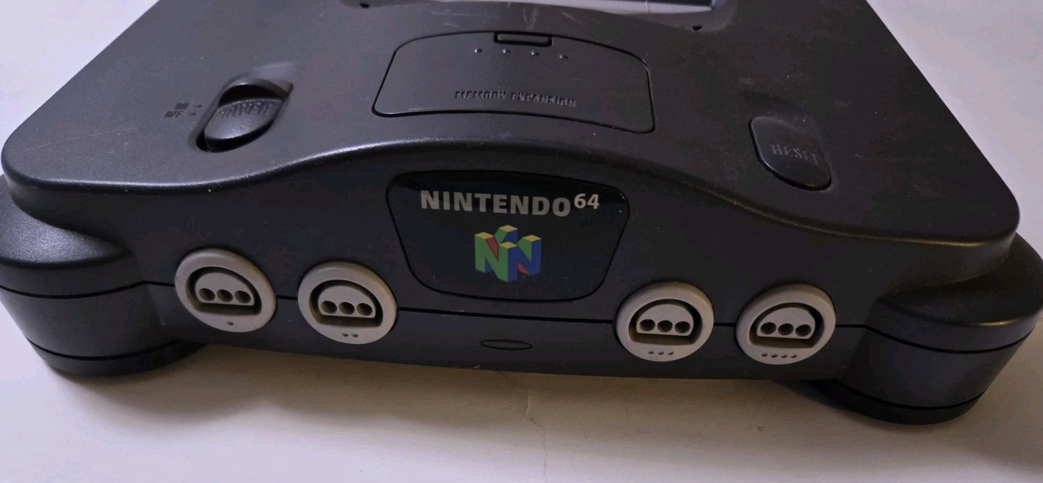 Nintendo 64 System 32MB Home Console – Charcoal Gray