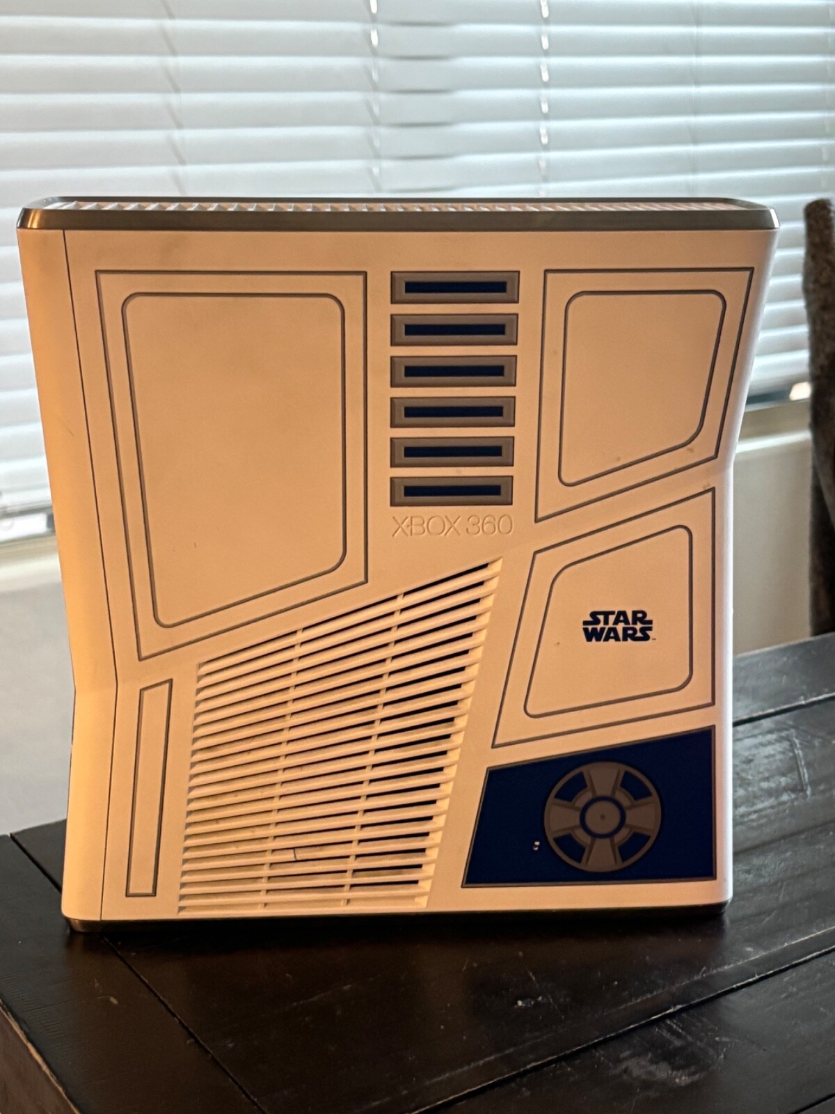 limited edition xbox 360 console R2D2 collectors item