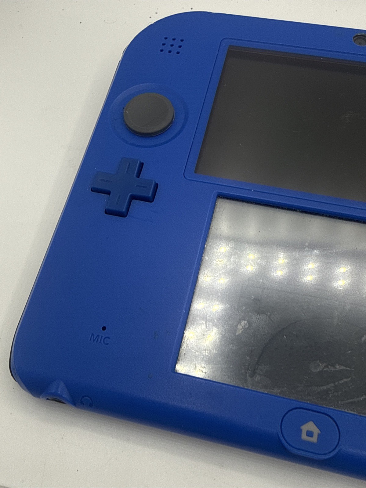 Nintendo 2DS Blue Bundle Game, 4GB Memory Card, Charger, Stylus, 5 Games