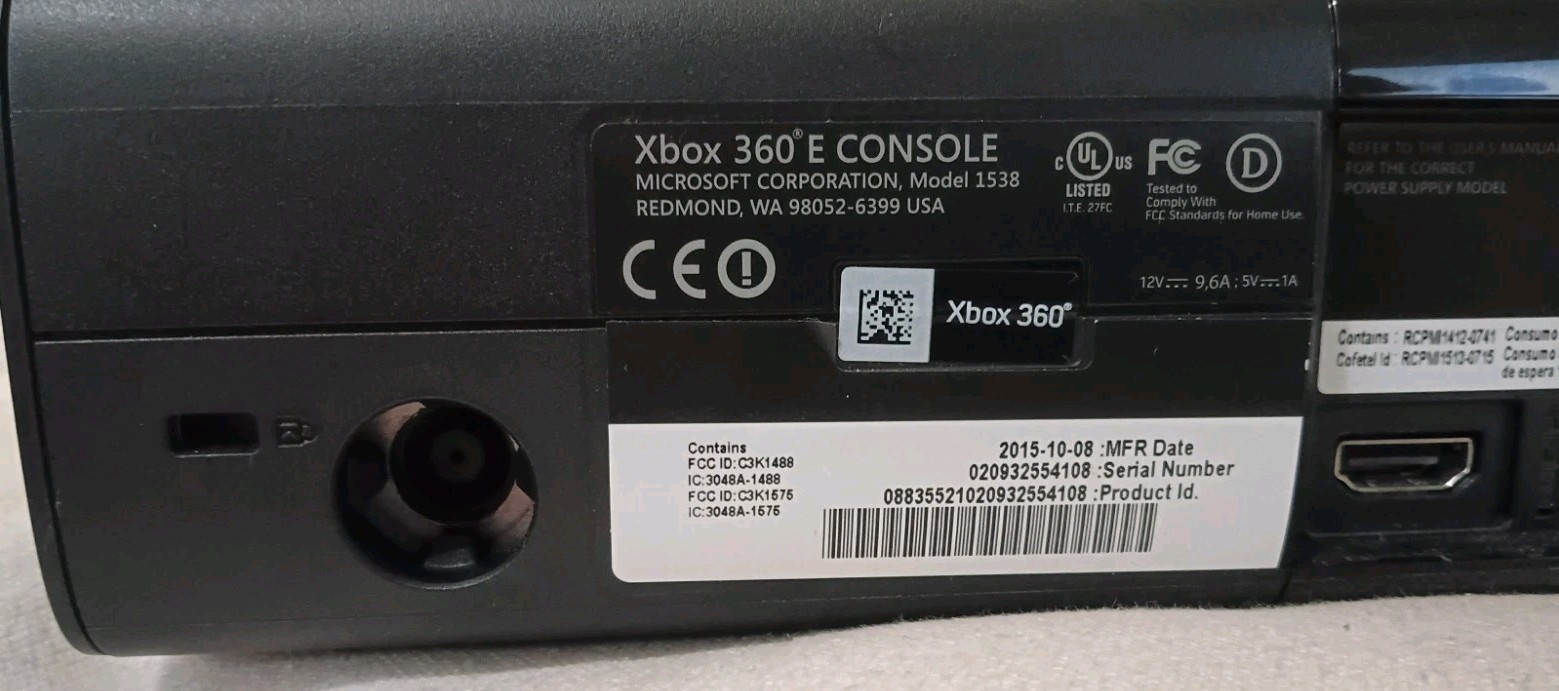 Xbox 360 E Console Model 1535 Late 2015 Mfg Very Good Power Brick 8K HDMI