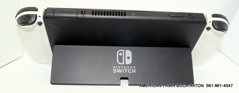 Nintendo Switch OLED Model HEG-001 Handheld Console – 64GB – White AS IS READ