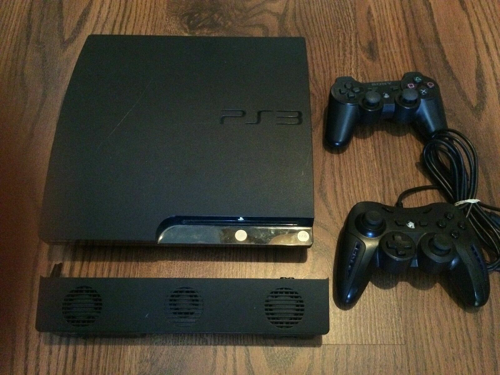 SONY PLAYSTATION 3 SLIM 160 GB BLACK CONSOLE BUNDLE AND 28 GAMES 2 CONTROLLERS