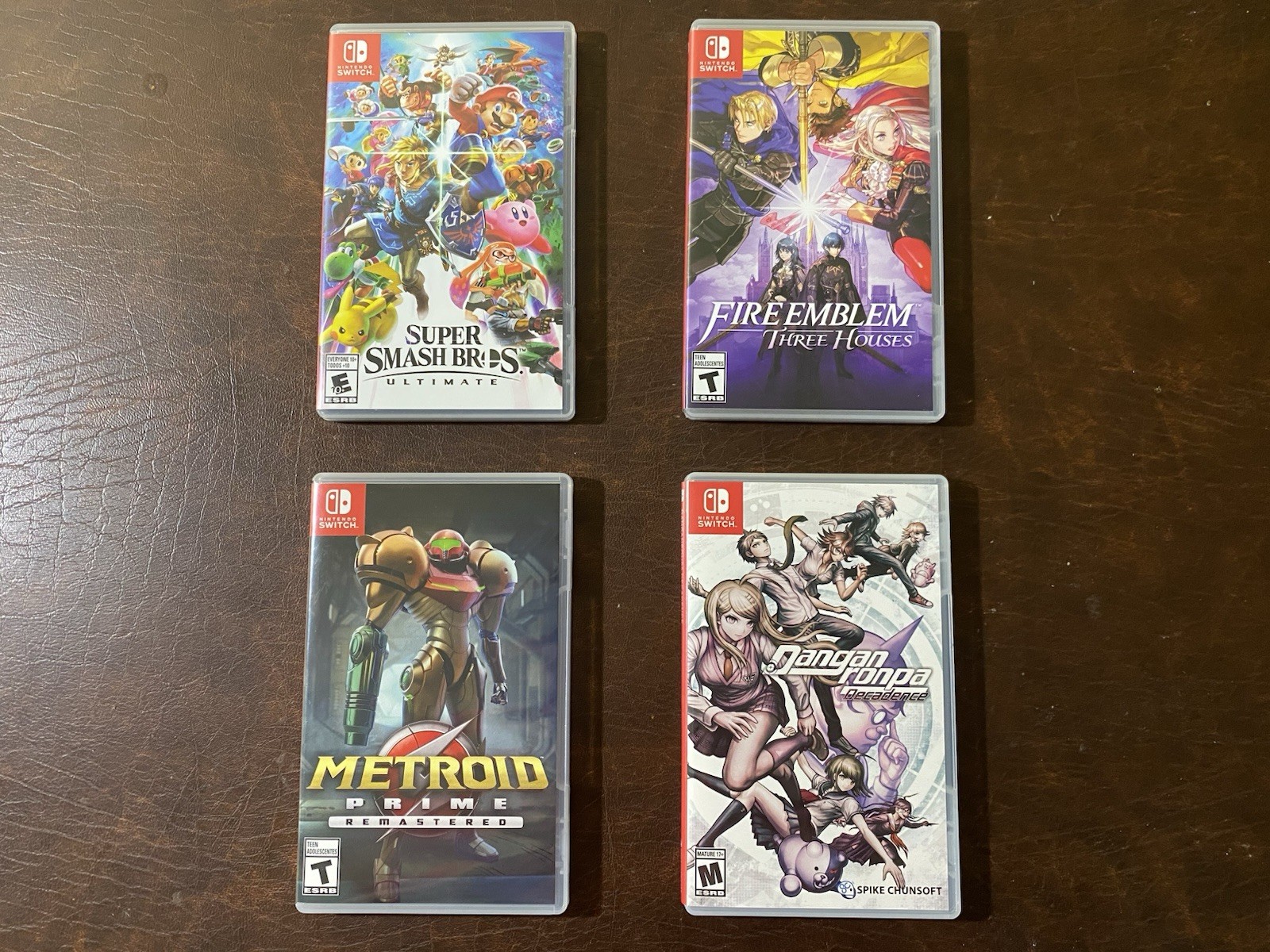 Nintendo Switch 32 GB Gray Joy-Con Console + 4 Games and Accessories
