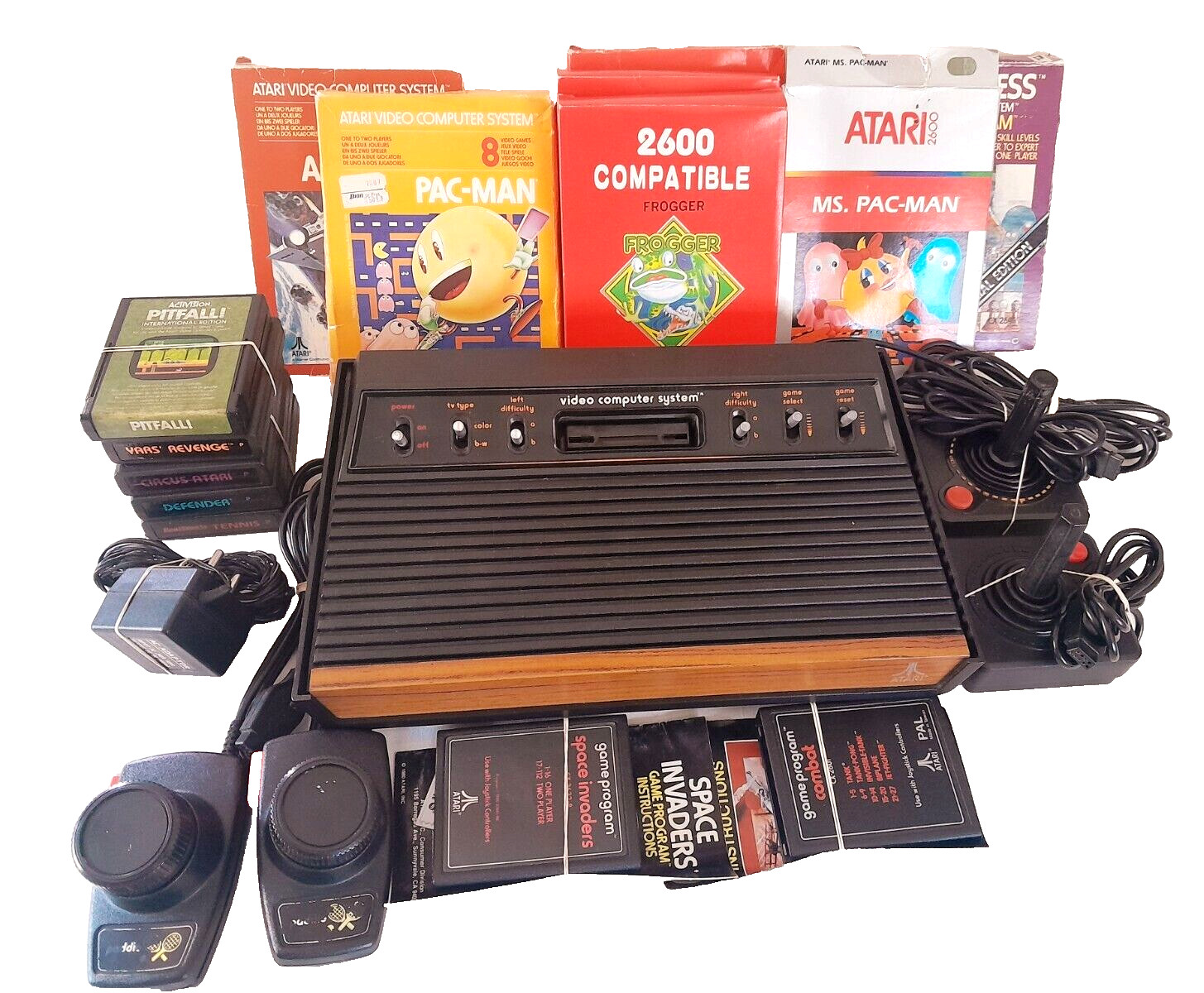 VINTAGE ATARI COMPUTER VIDEO SYSTEM MODEL CX-2600U