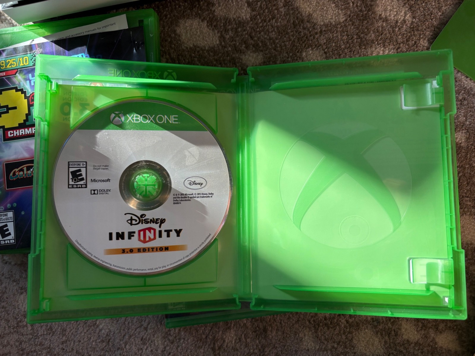 Xbox One S + Disney Infinity Bundle – Excellent Condition – Star Wars & Dory