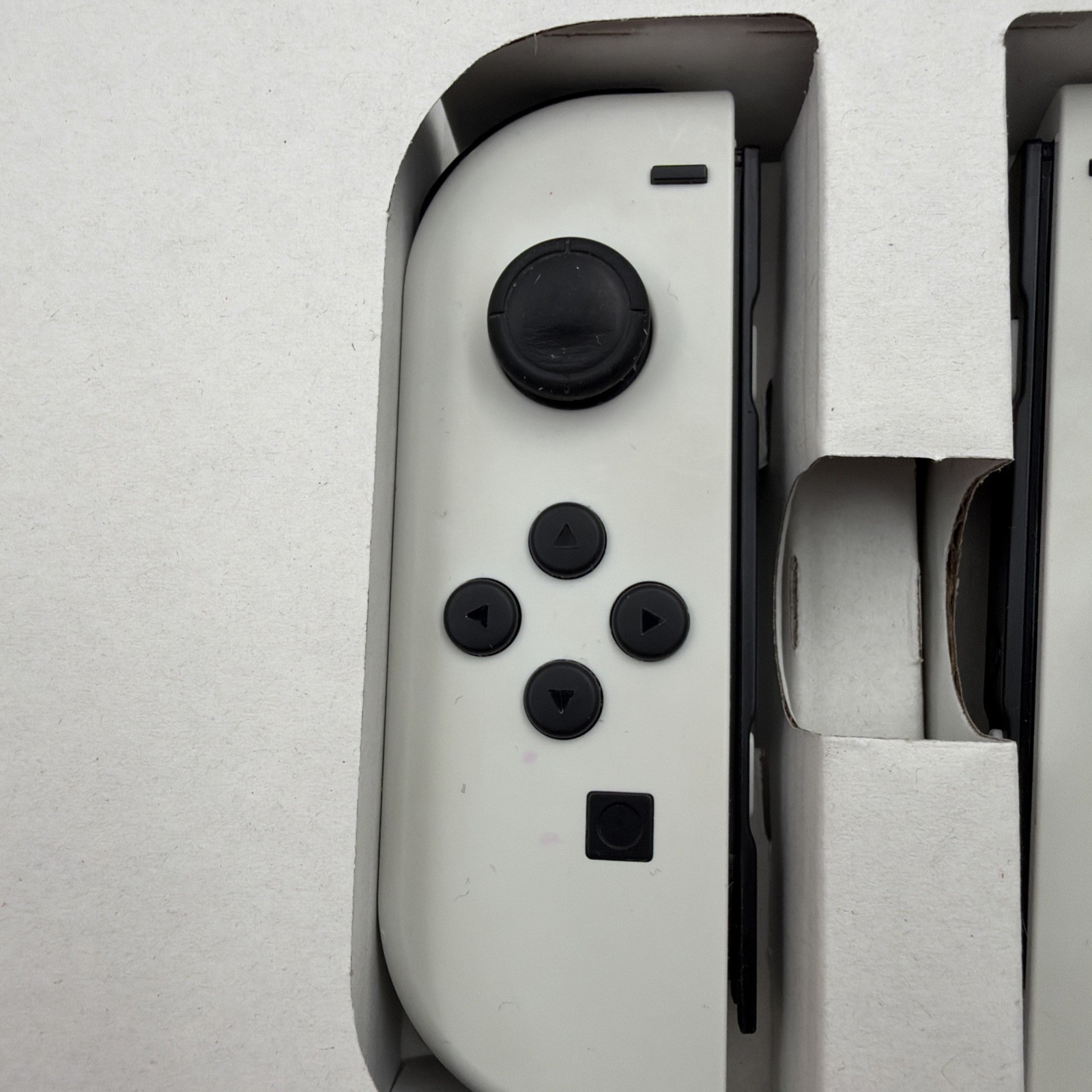 Nintendo Switch OLED White 64GB Complete In Box With Carry Case & 12 Month Code