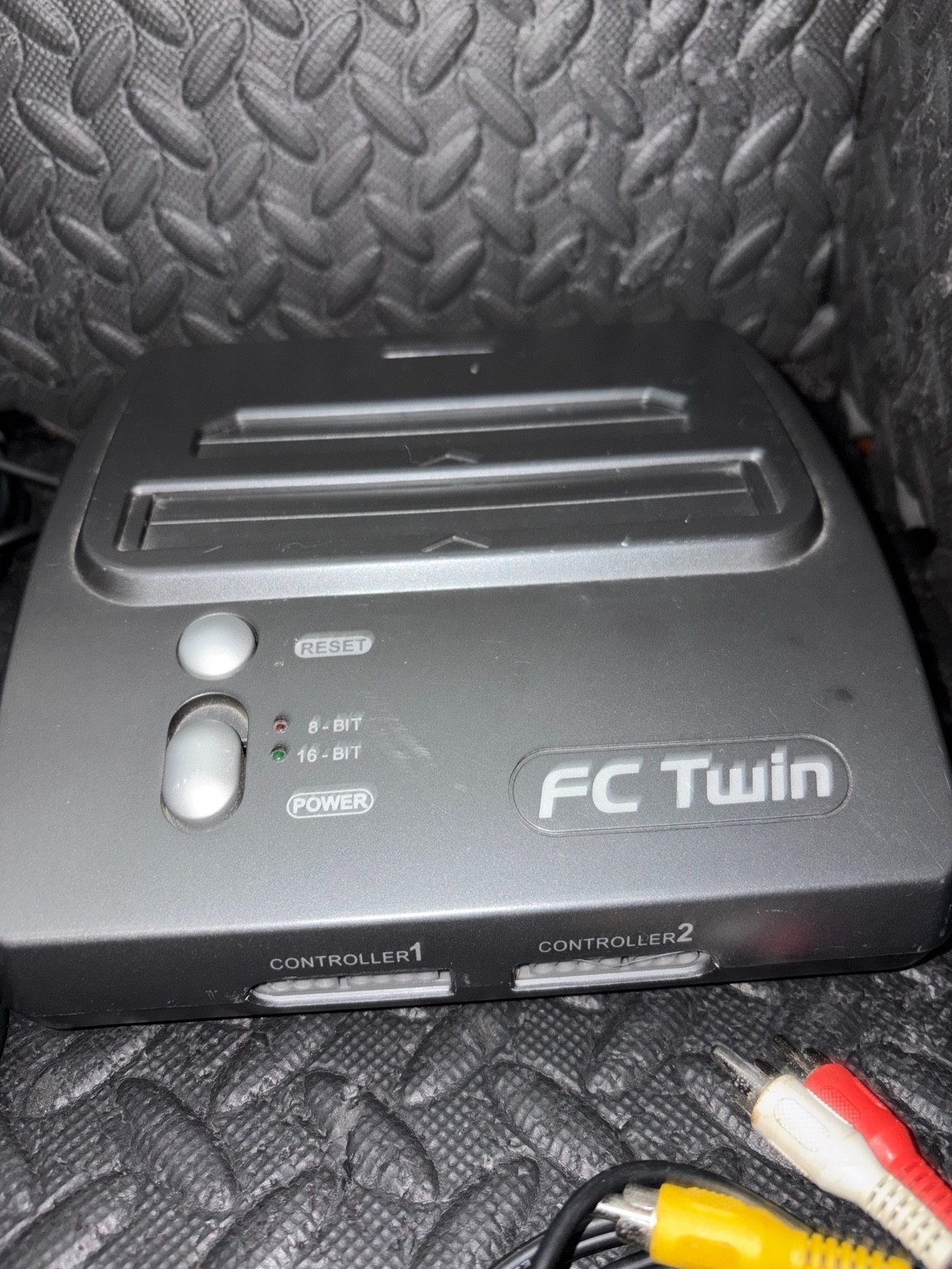 FC Twin NES SNES Clone Console Bundle 2 Controllers AV Cable Parts Repair