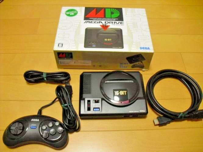 SEGA Mega Drive Mini Set 16 bit Game System Console Vintage HAA-2520 Controller