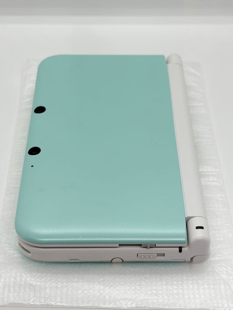 3DS/2DS/DS Nintendo 3Dsll Mint White Body Complete With Accessories Japan