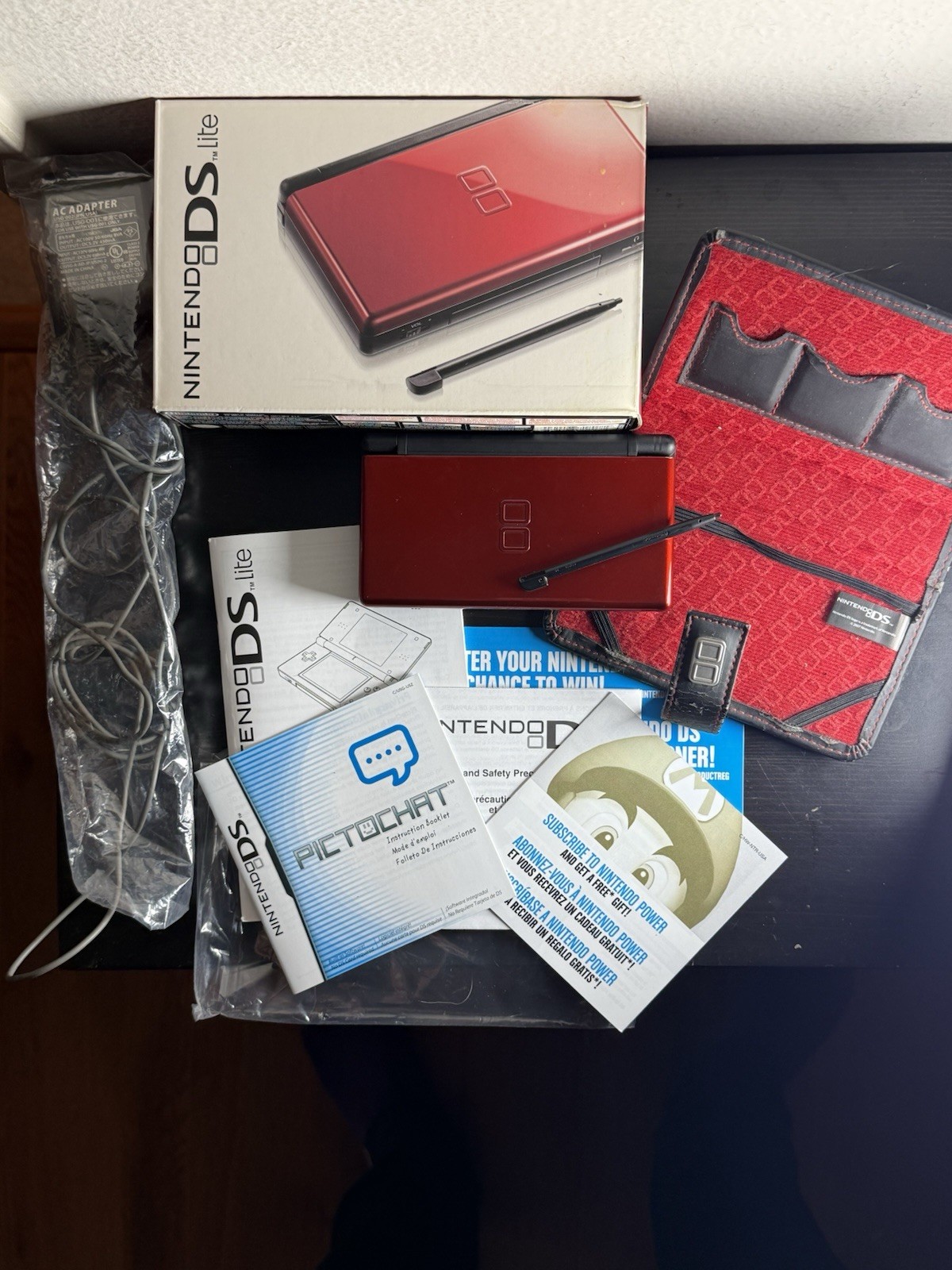 Nintendo DS Lite Handheld System Crimson Red Black Complete in Original Box CIB