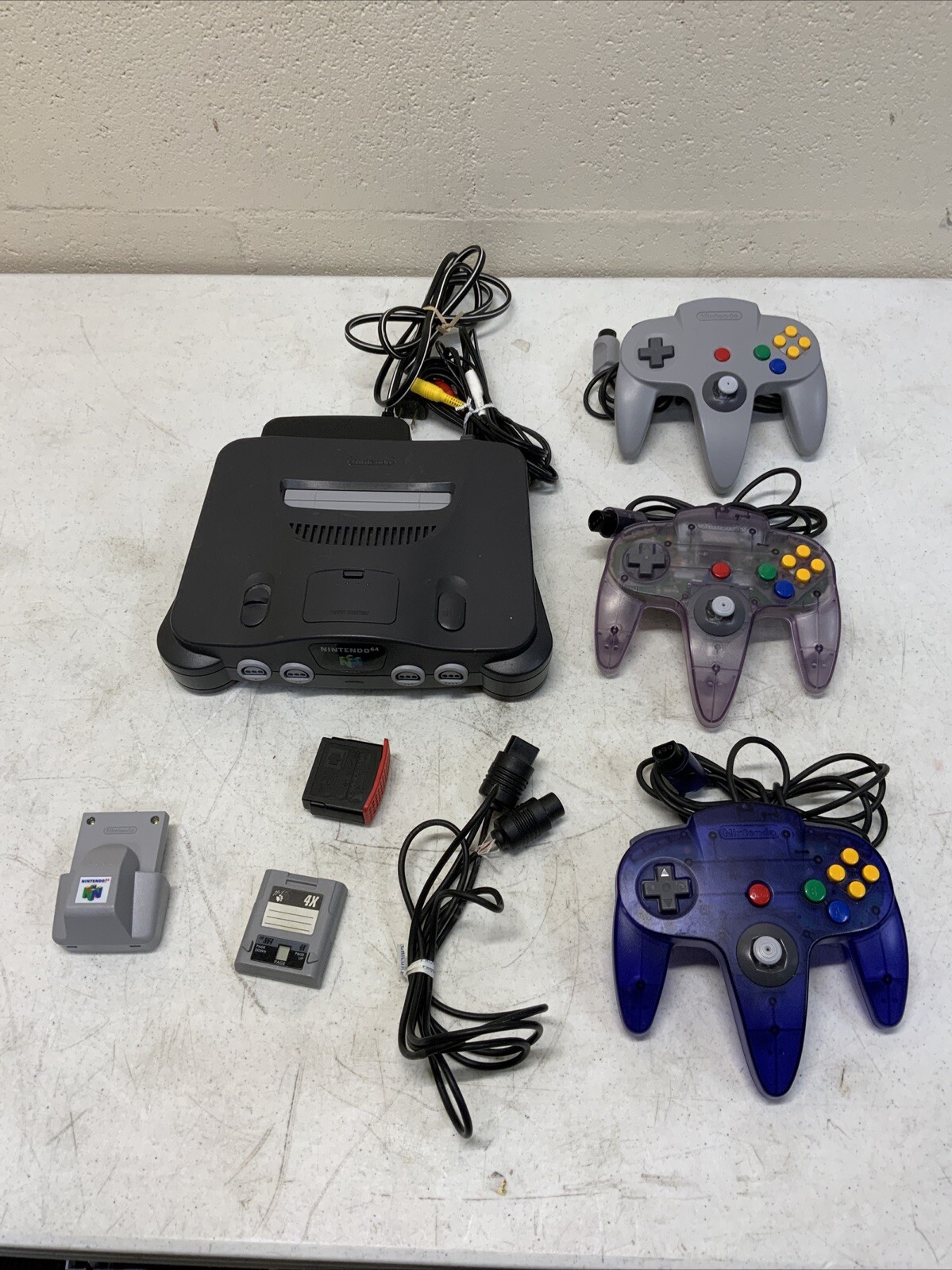 Nintendo 64 Console Bundle, Memory Expansion Pak, 3 Controllers, Rumble Pak, Ext