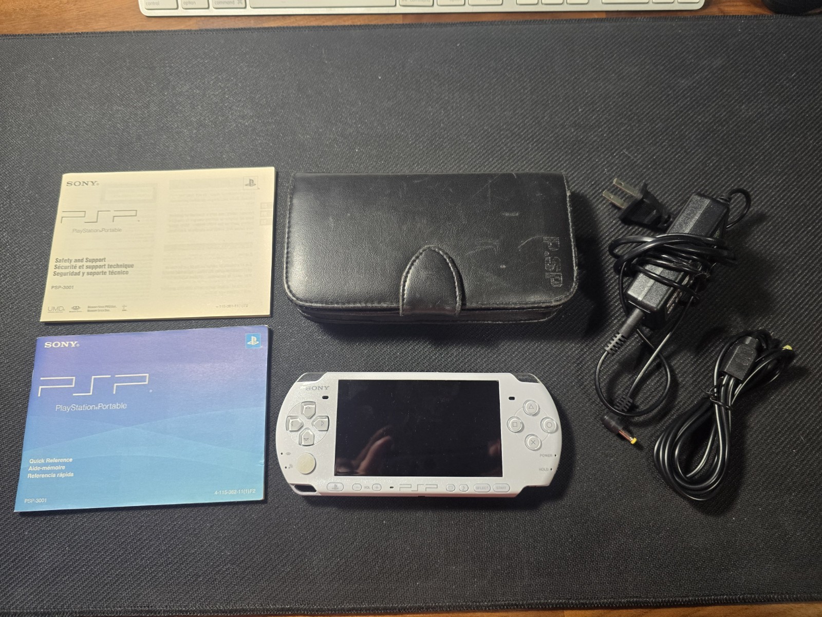 Sony PSP-3000 Assassin’s Creed Bloodlines Console – White Pearl w/Case & Charger
