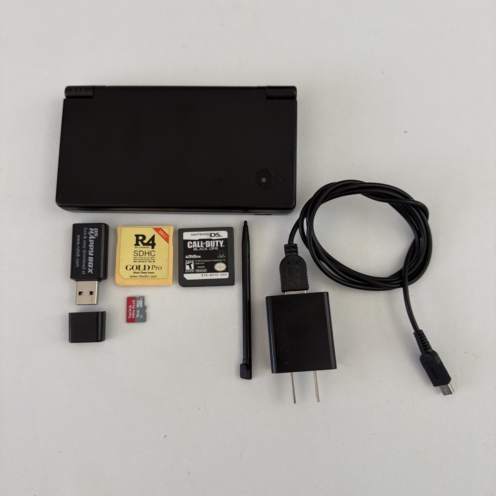 Nintendo DSi TWL-001 Black Handheld Console Charger,Stylus,game,R4 Card Bundle