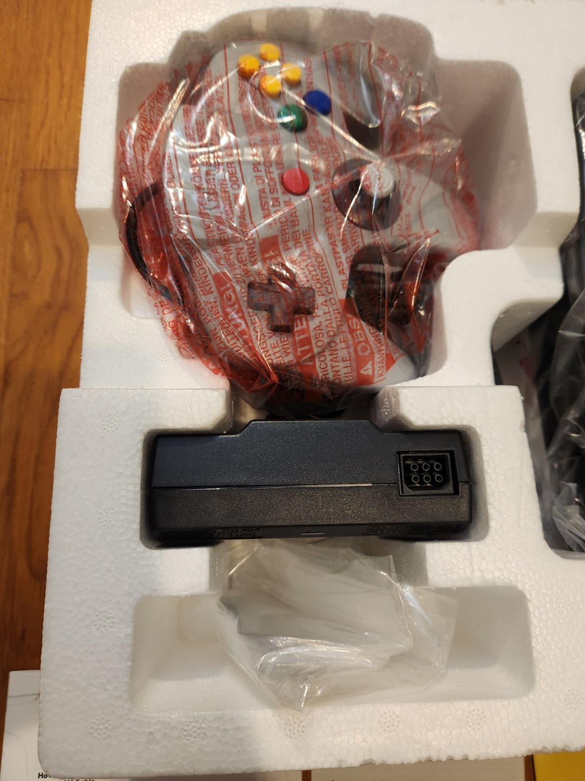 Original Nintendo 64 N64 Console System Black CIB Complete Open Box Unused
