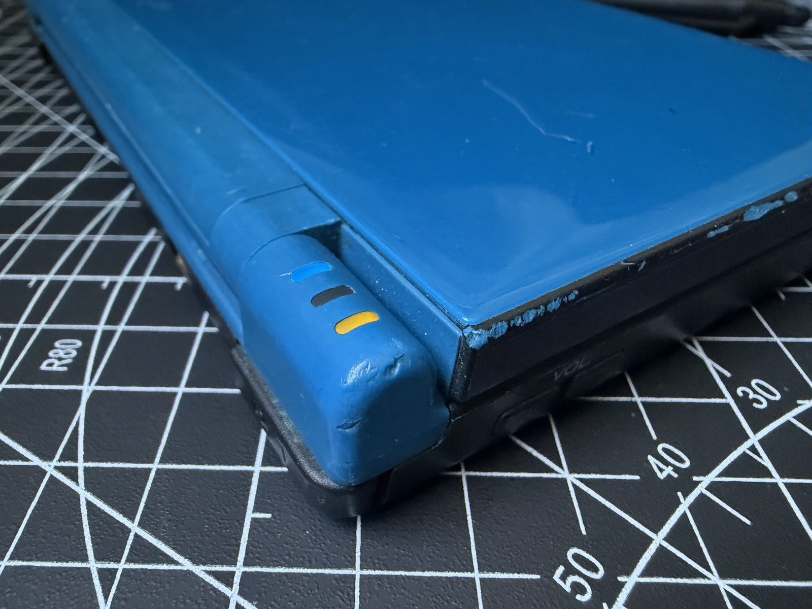 Nintendo DSi XL Blue W/ 2GB SD Card – Run Eng Games 100% Tested *READ DESC