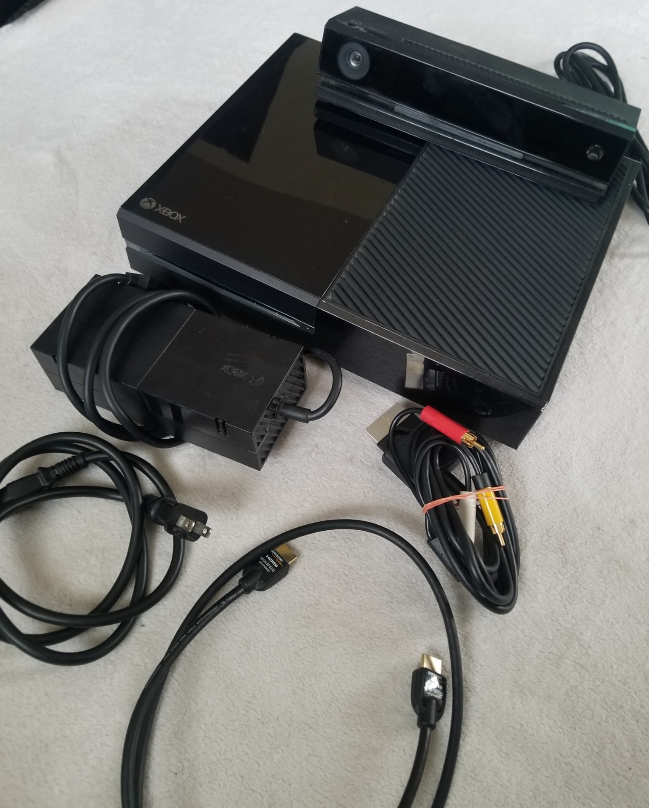 Xbox One With Kinect Power Supply HDMI Cable RCA Cable Tested And Working