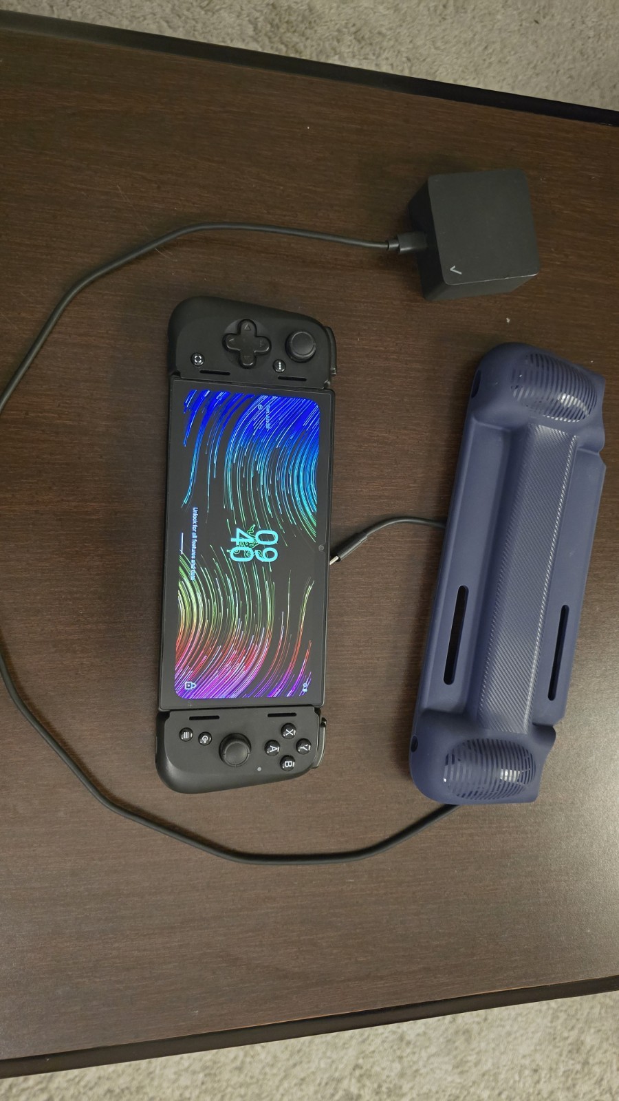 Razer Edge 5G Handheld 8GB Ram 128GB Black USB-C w/ Kishi V2 Pro + Blue Case