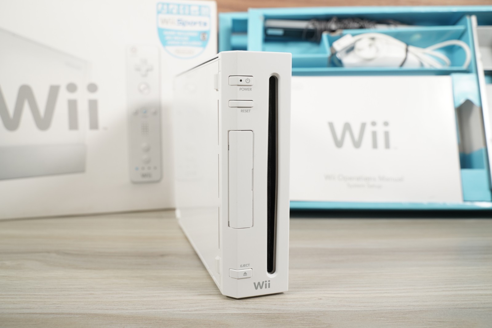 Nintendo Wii Console White Complete CIB with Wii Sports Bundle – Tested