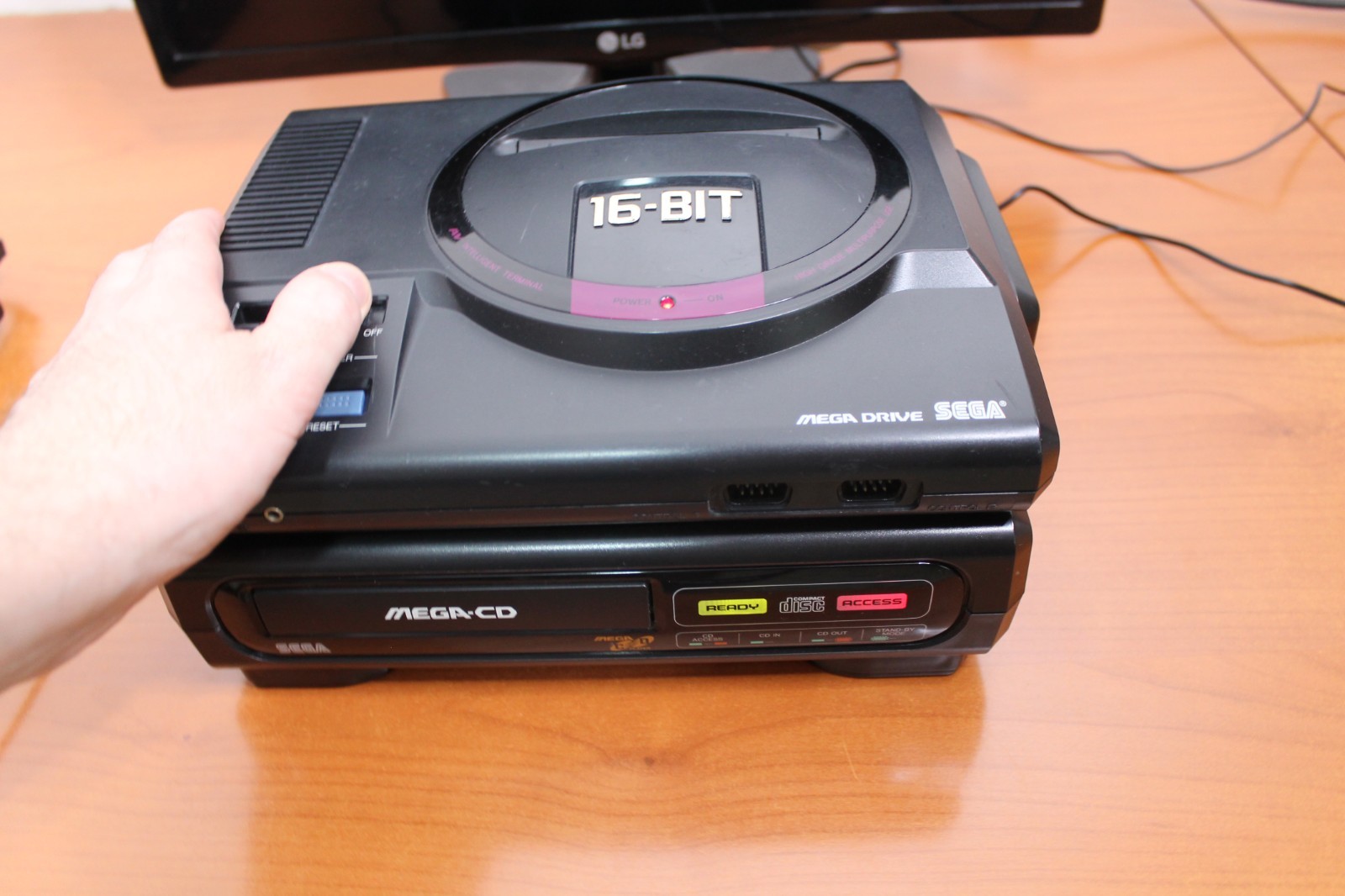 Sega Mega cd MK1 ( WITH PROBLEMS )