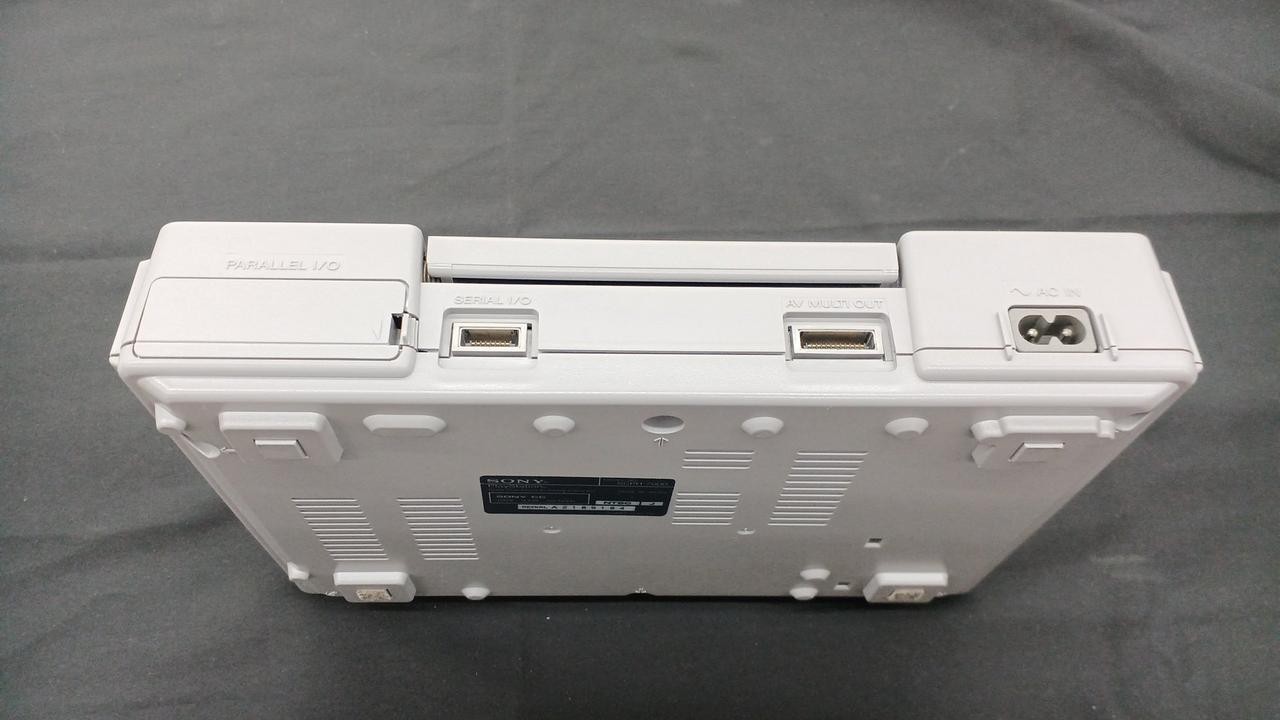 PLAYSTATION Model SCPH 7000 SONY
