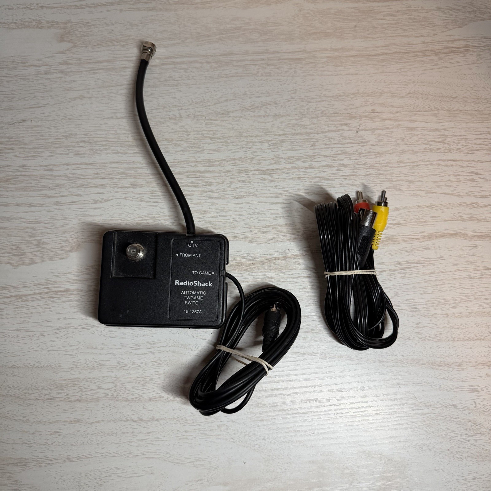 Sega Genesis Console Model 1601 Bundle – 2 Controllers – 9 Games – Tested