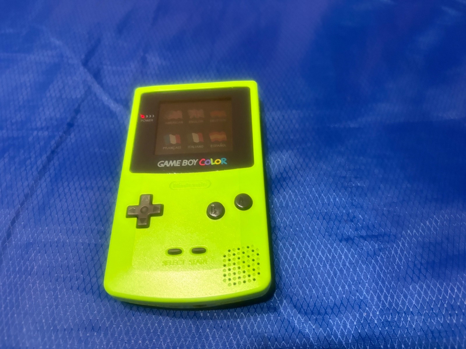 Nintendo Game Boy Color Kiwi Handheld System tested and working