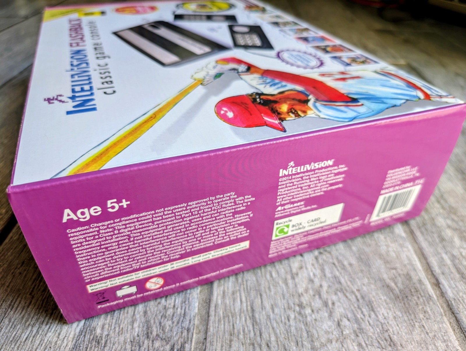 INTELLIVISION FLASHBACK – Classic Game Console – 61 Games – New!
