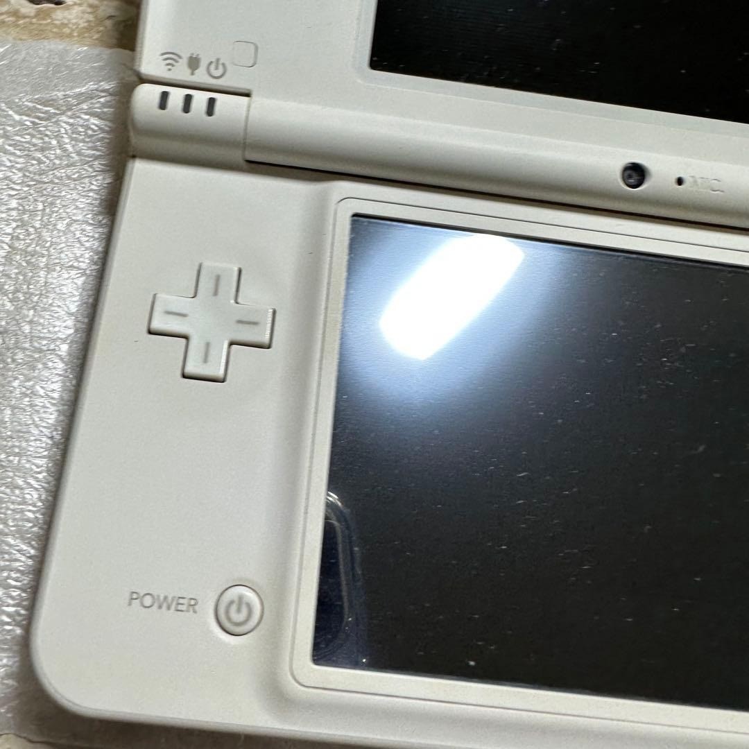 Nintendo DSi LL Natural White Console Boxed Complete Tested Working 6589