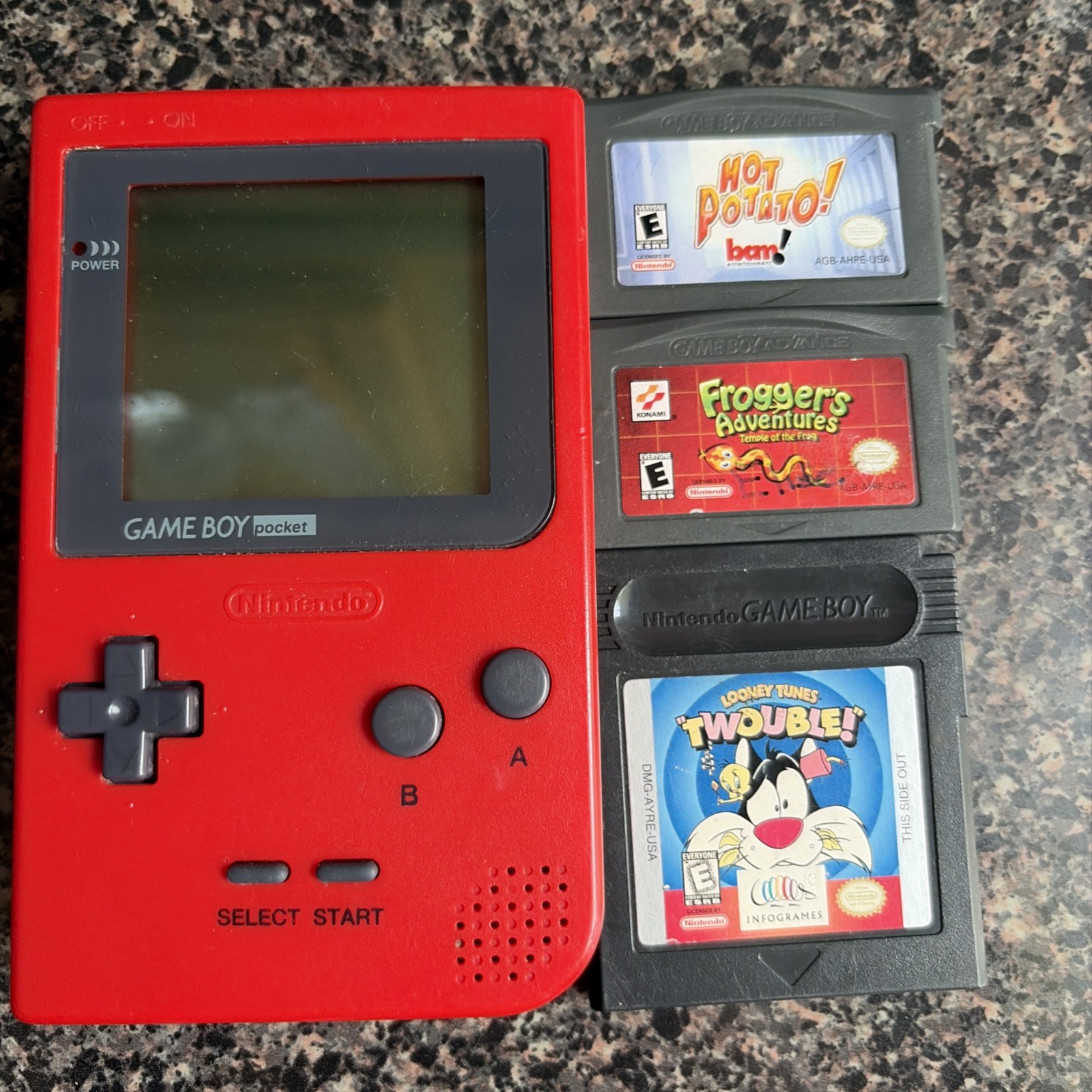 Nintendo Game Boy Pocket – Red
