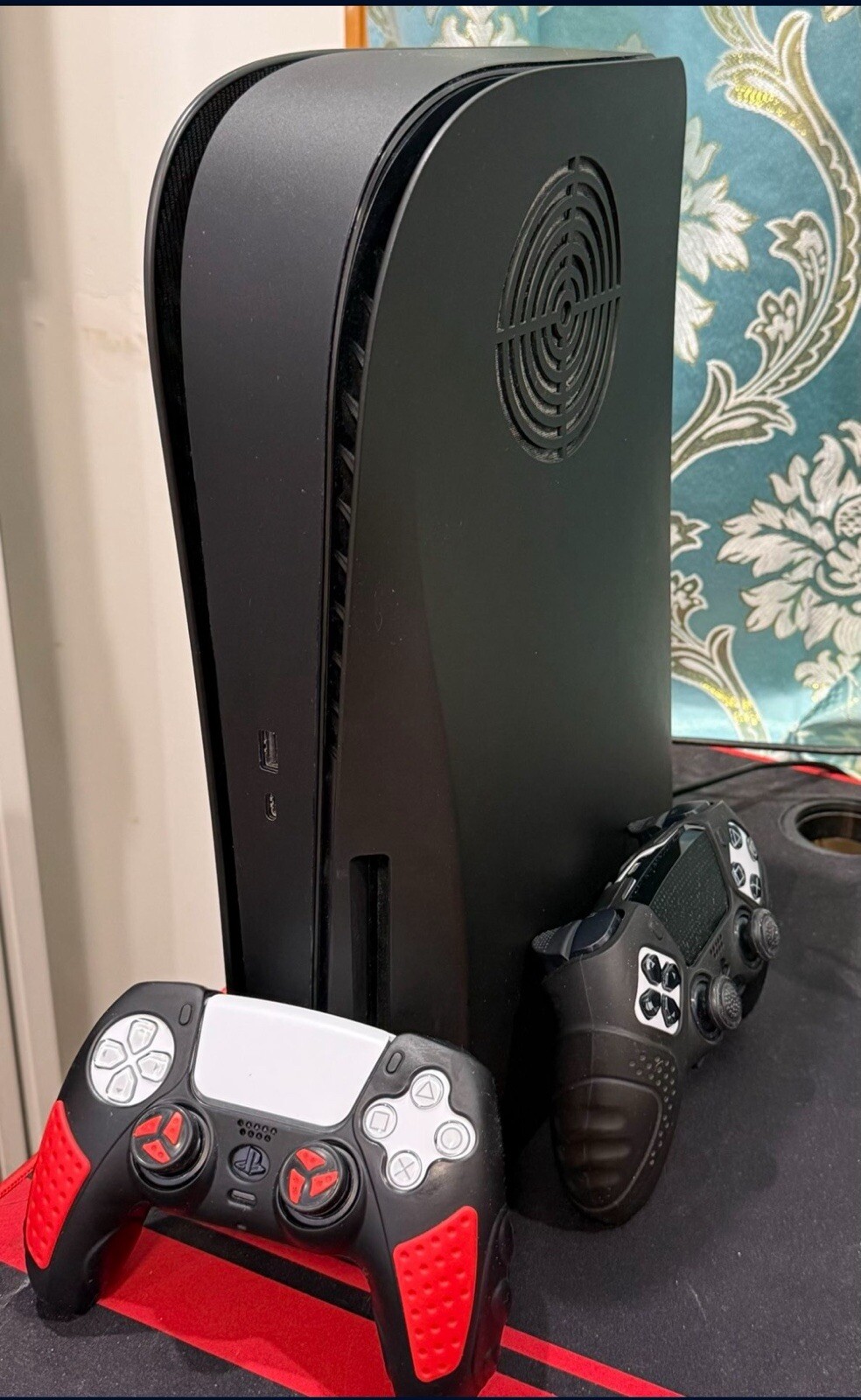 PS5 with Alienware Gaming Monitor And Keyboard (SEE DESCRIPTION FOR PRICES)