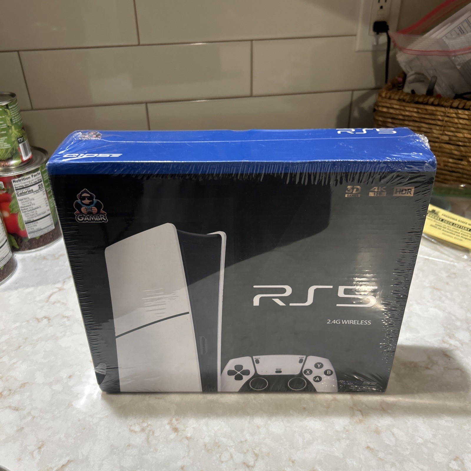 GAMBR RS5 2.4G Wireless Video Game Console 64GB 4K HDR HDMI White/Black SEALED