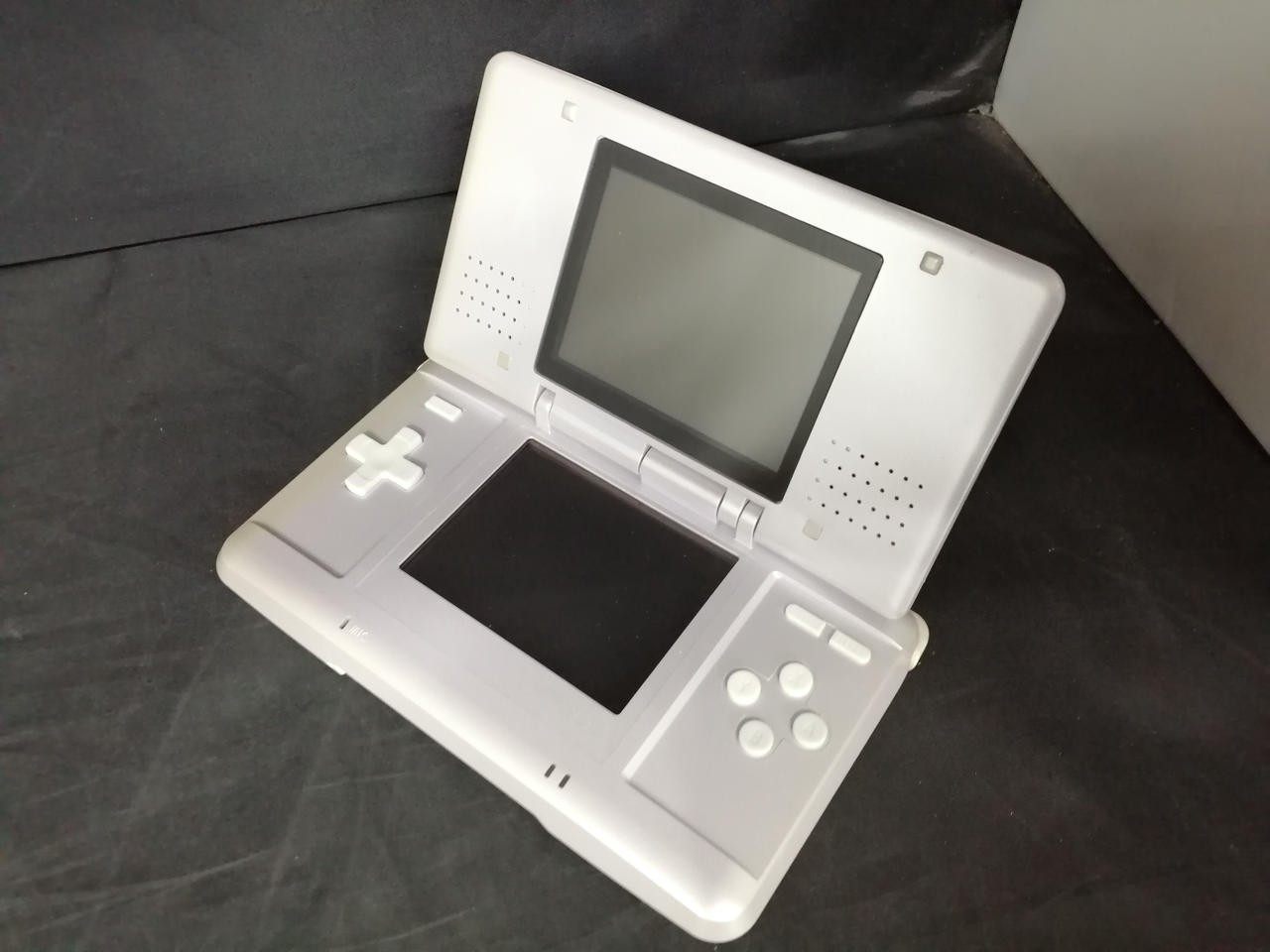 NINTENDO NTR-S-PC2 Nintendo DS USED From Japan #T1519