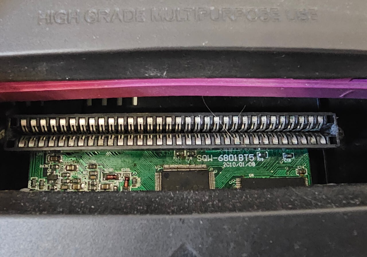 Mega Drive 2 Retro Vintage 1990s TV Game Console analog Sega 16 bit for repair