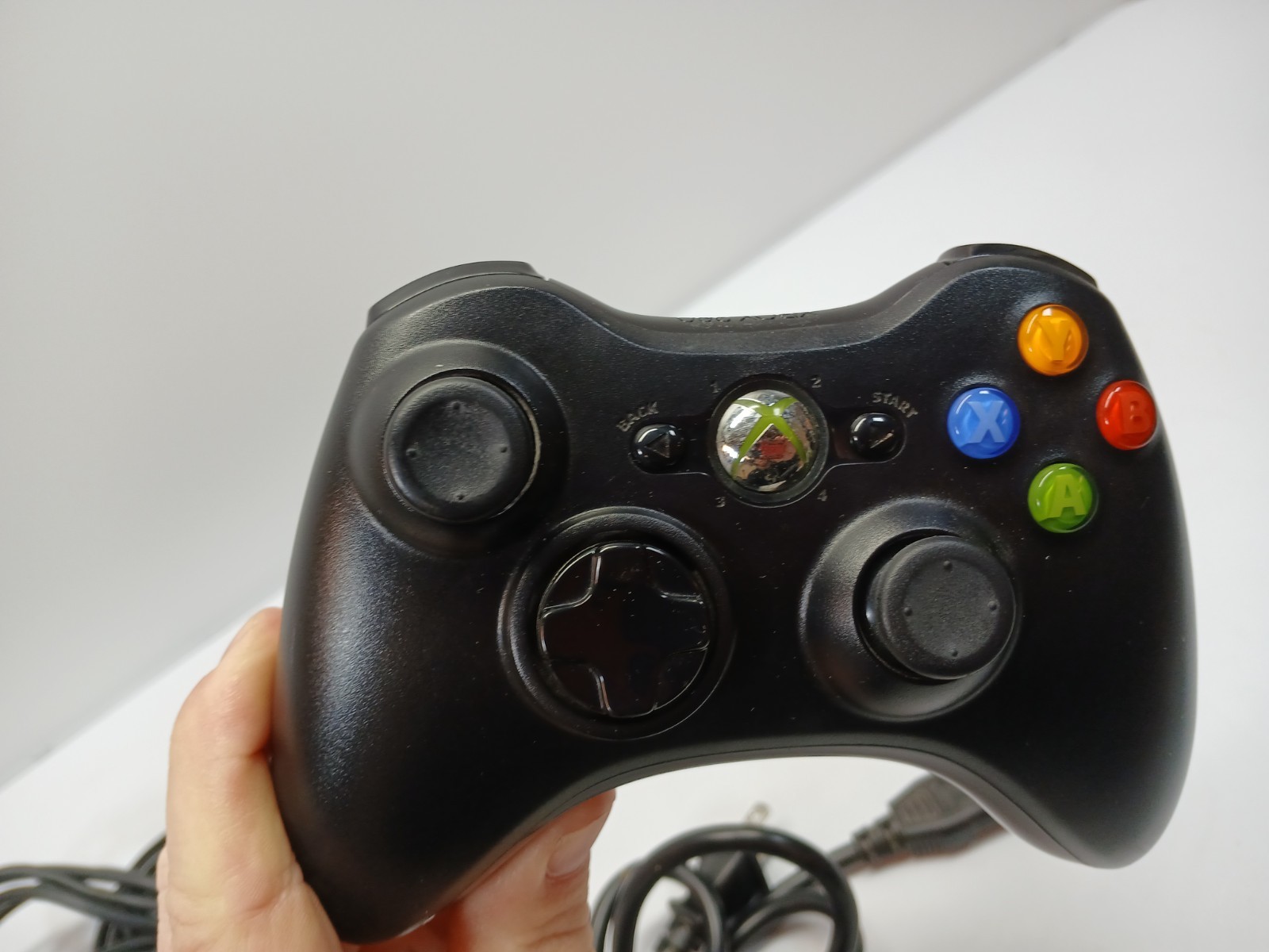 Xbox 360 S Console W Controller Power & AV Cords GREAT CONDITION TESTED