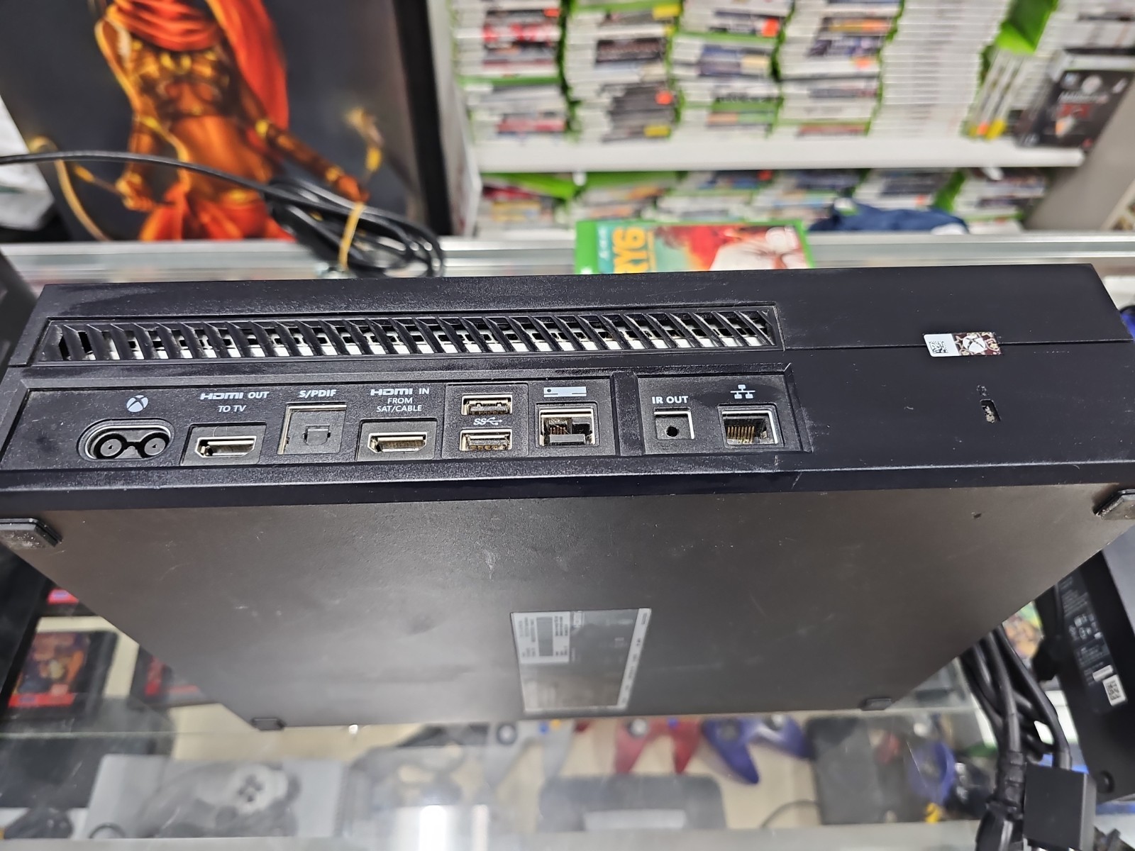Microsoft Xbox One 1540 500GB Console – Black W/ Games Controller Tested