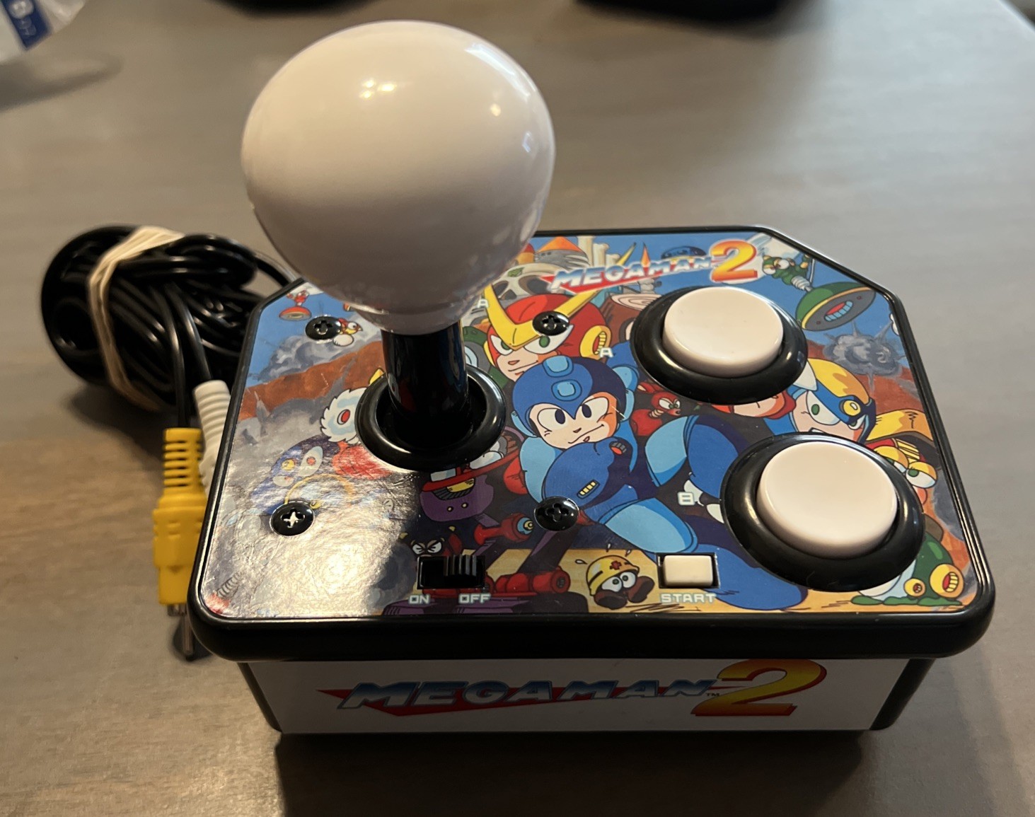 MEGAMAN 2 PLUG & PLAY CONTROLLER TV GAME NINTENDO BY CAPCOM VINTAGE VIDEO