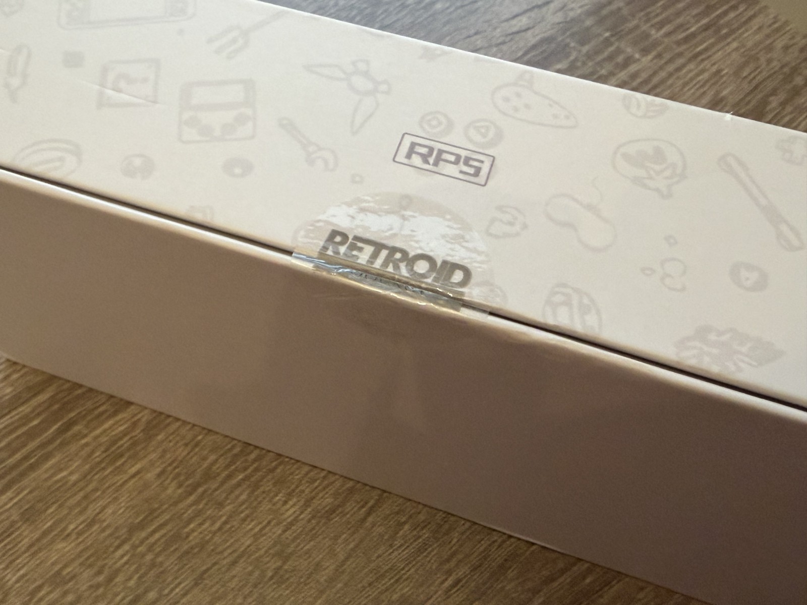 RETROID POCKET 5 OLED Retro Handheld 128GB/8GB RAM BRAND NEW