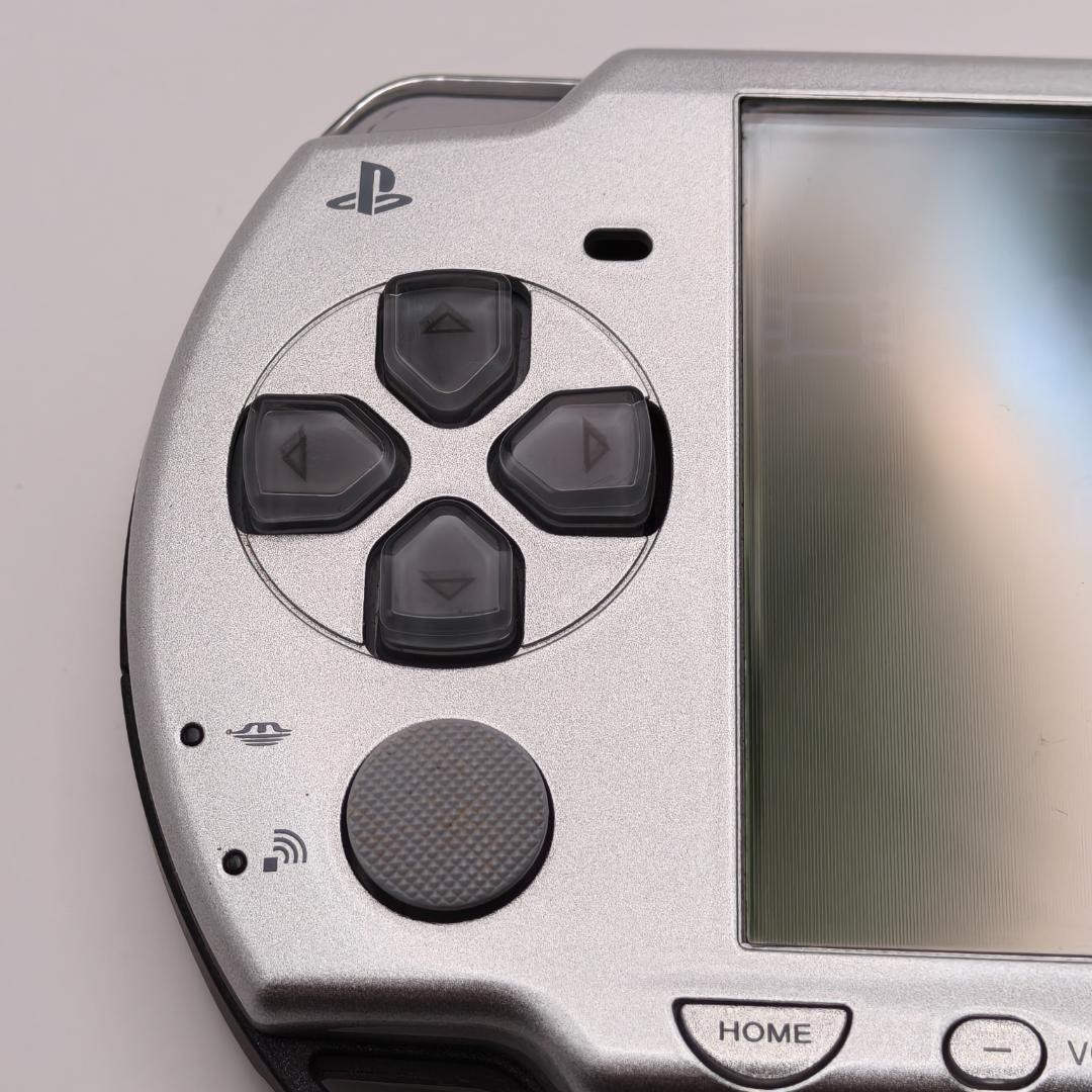 Sony PSP 2000 Crisis Core: Final Fantasy VII Bundle 64MB Silver Handheld System