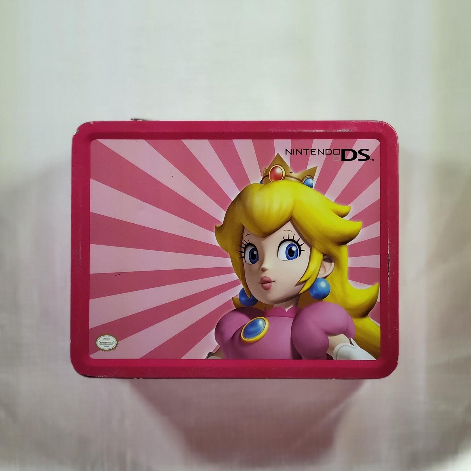 Nintendo DS Lite Metallic Rose Pink + Super Princess Peach Lunchbox ⭐️ Damage ⭐️