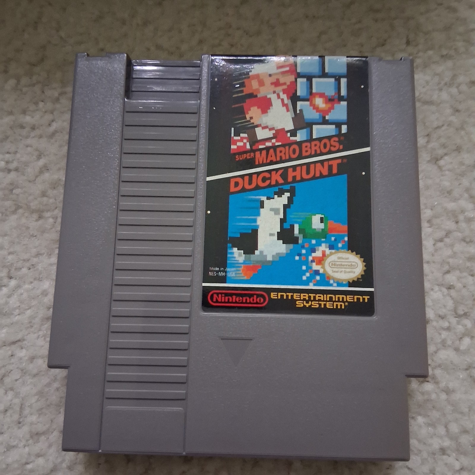 Original Nintendo NES Console Bundle (NES-001) Retro Gaming 2 Controllers Game