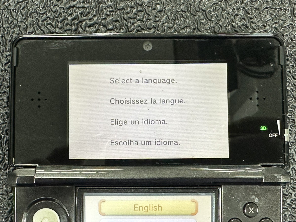 Nintendo 3DS Handheld System – Black – CTR-S-USZ-C0 (PD1124563)